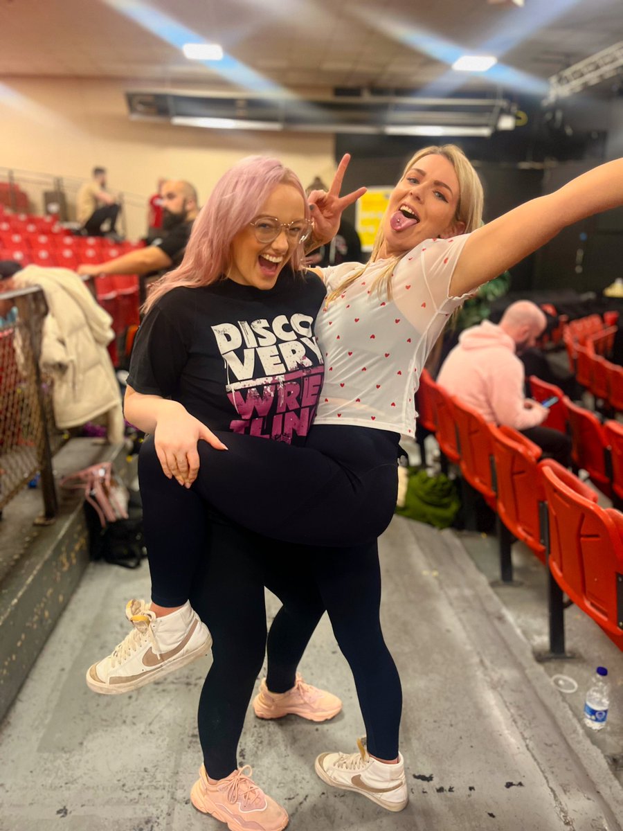 AshleyVegaUK's tweet photo. #fanciesmartina ๐บ๐ฎ๐ช https://t.co/y4uTm7P9HV
