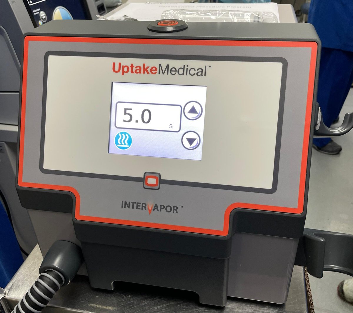 ArvinAlaga's tweet photo. #IP
#CHESTAlorSetar
#BTVA
Bronchoscopic Thermal Vapor Ablation(BTVA) treatment for severe emphysema was successfully performed in CHEST Alor Setar on 18/10/2023. https://t.co/hjPln2ukkj