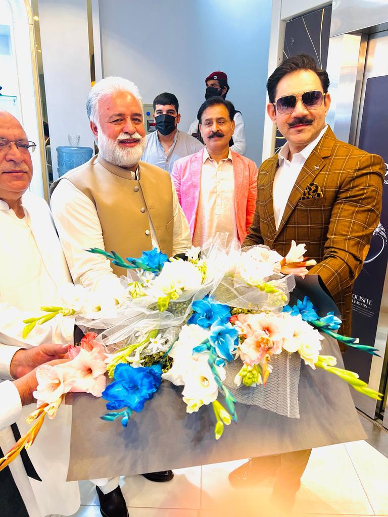 Diamond Direct tweet media