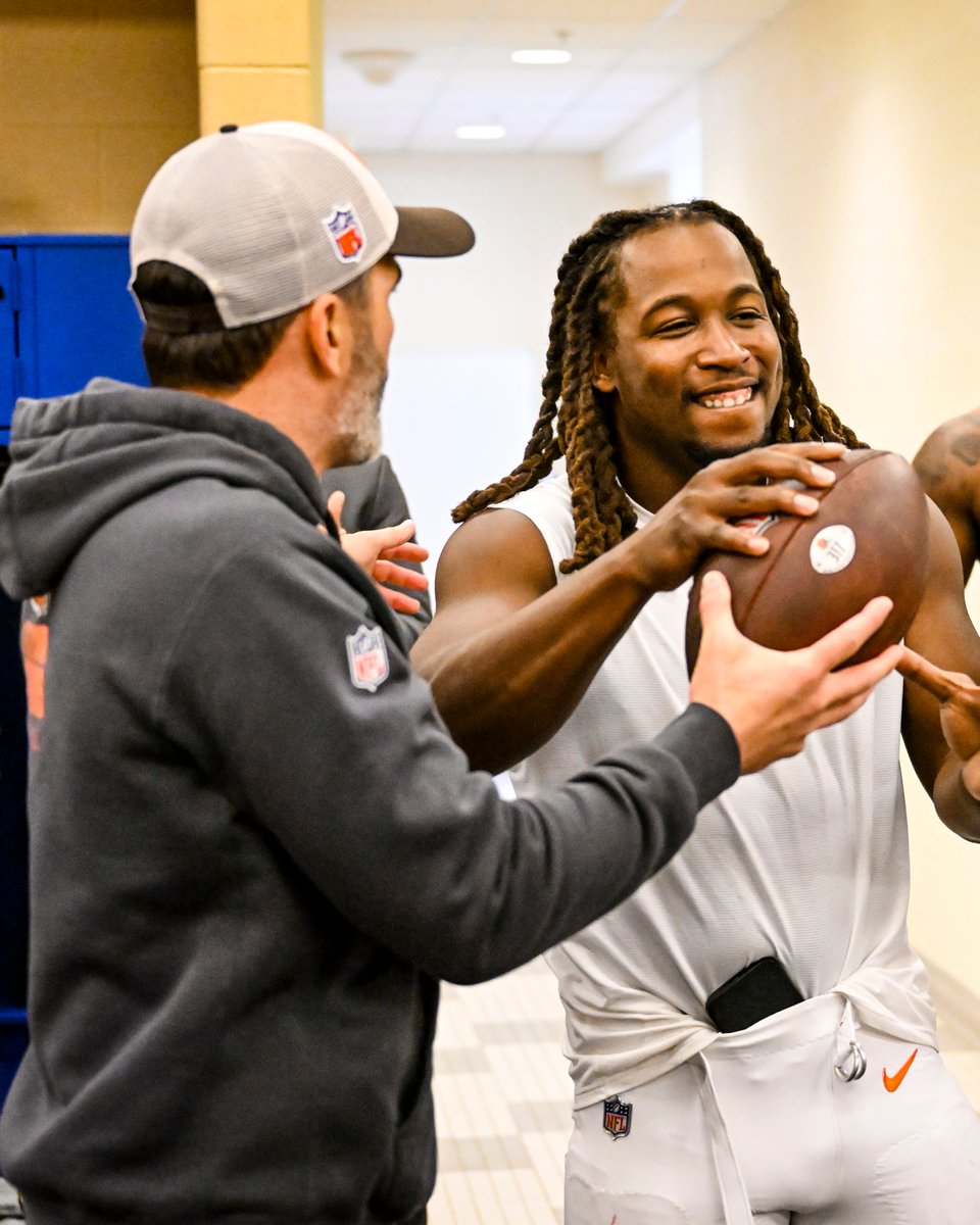 Browns's tweet photo. had themselves a DAY

@Kareemhunt7 | @Flash_Garrett https://t.co/bkjCns7jGG