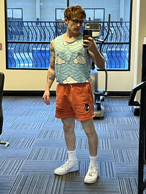 First solid workout in a few months. Kicking depressions ? https://t.co/wmXLNkuRAE