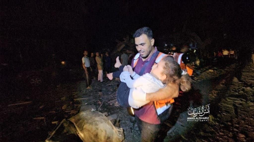 Tamarakhop's tweet photo. أضرار الليلة الأعنف منذ 15 يوماً على غزة 
والعرب الى اللحظة يستنكرون .

#اعصار_تيج 
#القدس_تفضح_الحوثي 
#غزة_الآن https://t.co/Sb3HgbVp1B