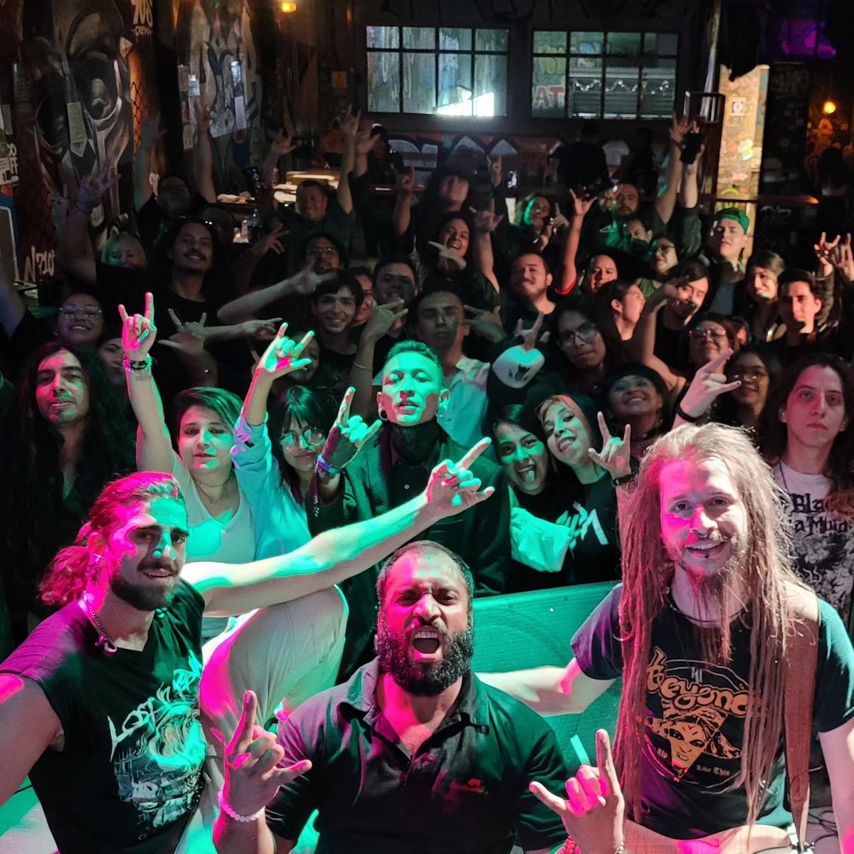La Barca Metal Fest (@barcametalfest) on Twitter photo Ayer, <a href="/_LittleSwine/">LittleSwine</a> & #AtomicRocketSeeders reventando en el #Sangriento en CDMX
¡Gracias por el apoyo y por las atenciones!
Hoy cerramos en <a href="/GatoCalavera/">Gato Calavera</a>
#RHPProductions Ayer, <a href="/_LittleSwine/">LittleSwine</a> & #AtomicRocketSeeders reventando en el #Sangriento en CDMX
¡Gracias por el apoyo y por las atenciones!
Hoy cerramos en <a href="/GatoCalavera/">Gato Calavera</a>
#RHPProductions