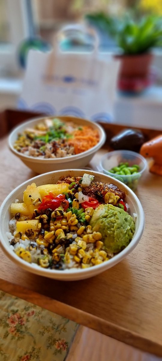 MsFoodBlogger's tweet image. Indulging in the mouthwatering flavors of the Ahimsa Tuna Poke Bowl from Island Poke in Clapham! 🍣🌺 Fresh, sustainable, and oh-so-delicious. 🤤 #PokePerfection #AhiTuna #IslandPokeClapham #FoodieFaves #DeliciousDelights #HealthyEats @islandpokeuk @ubereats_uk
