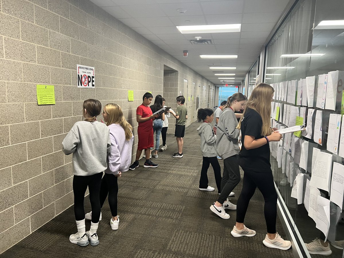 Last week was fantastic as we explored informational texts and brainstormed exciting feature article topics! The creativity was off the charts, and we're thrilled to see these ideas come to life. #BengalMagic