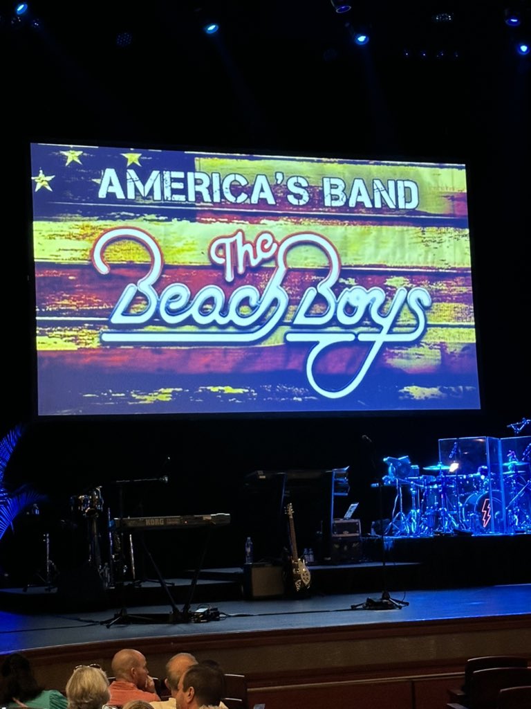 Surfin’ USA!!! @drphillipsctr #beachboys #beachboysconcert #drphillipscenter #drphillipsorlando #orlando #orlandoflorida
