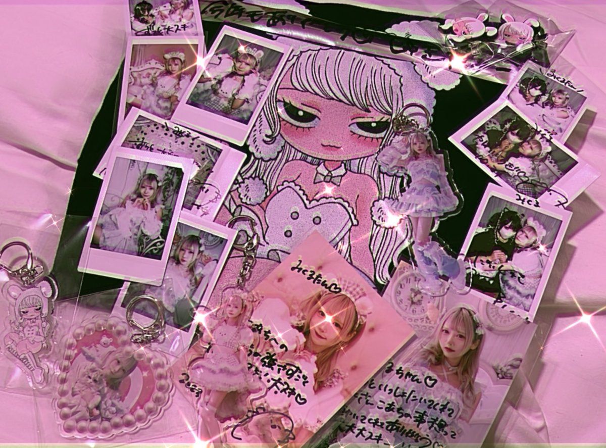 mkrn_219x's tweet photo. こあいさんお誕生日おめでとう🫶🏻
こあいさんに出会ってから10/23は1年でいちばん大切な日だよ🤍いつも幸せをありがとう☁️だいすきだよー૮₍´｡╹ ꒳ ╹｡`₎ა https://t.co/vOBaZmKcbT