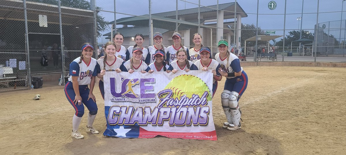 18UTXGloryRWB's tweet photo. Congratulations to our girls on their 1st place finish at the @UCE_Sports Denton Exposure!! @TexasGlory @NCAASoftball #softball #beintentional #workhard #goals #commited #uncommitted https://t.co/oHDX64yg4r
