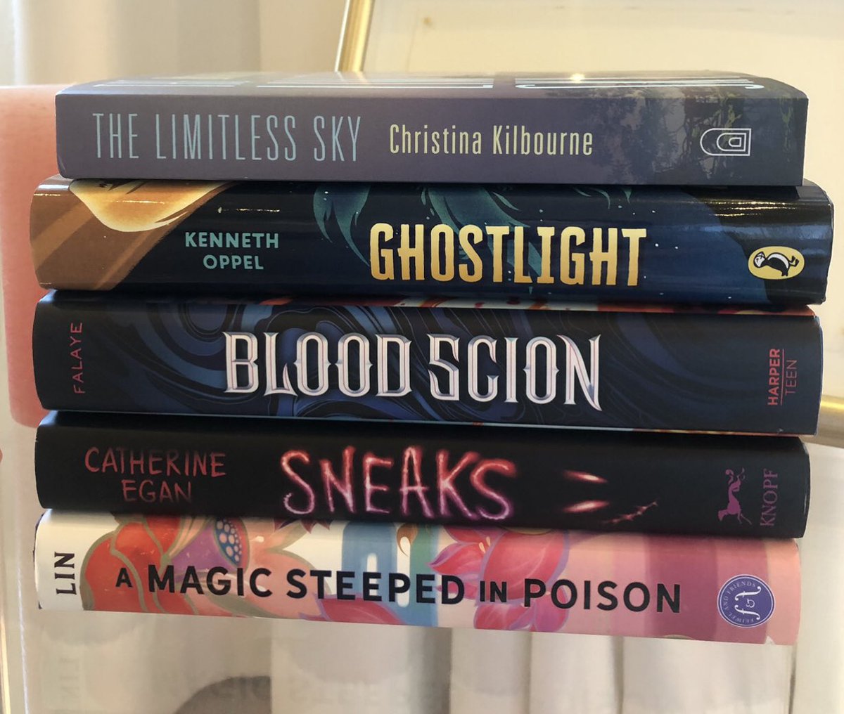 Excited to learn the winner of the #arlenebarlinaward for #sciencefiction and #fantasy at tomorrow’s ceremony hosted by the @kidsbookcentre in Toronto. Best of luck to the nominees! #ya