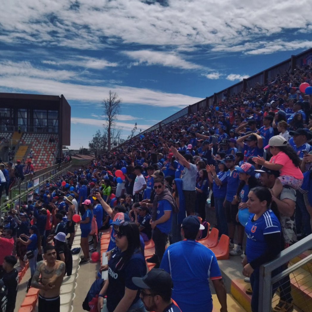 triple_azul's tweet photo. Universidad de Chile, esta gente tiene un amor inmenso.
Mojen la camiseta
#fueraazulazul
Vamos Bulla amigo todo va a estar bien 🦉🏟️.
.
. LOSMACUL PTE.
. Mojen la camiseta
. DIRIGENTESINEPTOS
.
.
#vamosLaU
#udechile
#losdeabajo
#barrasbravas
#losmacul https://t.co/K3AURVPJxv