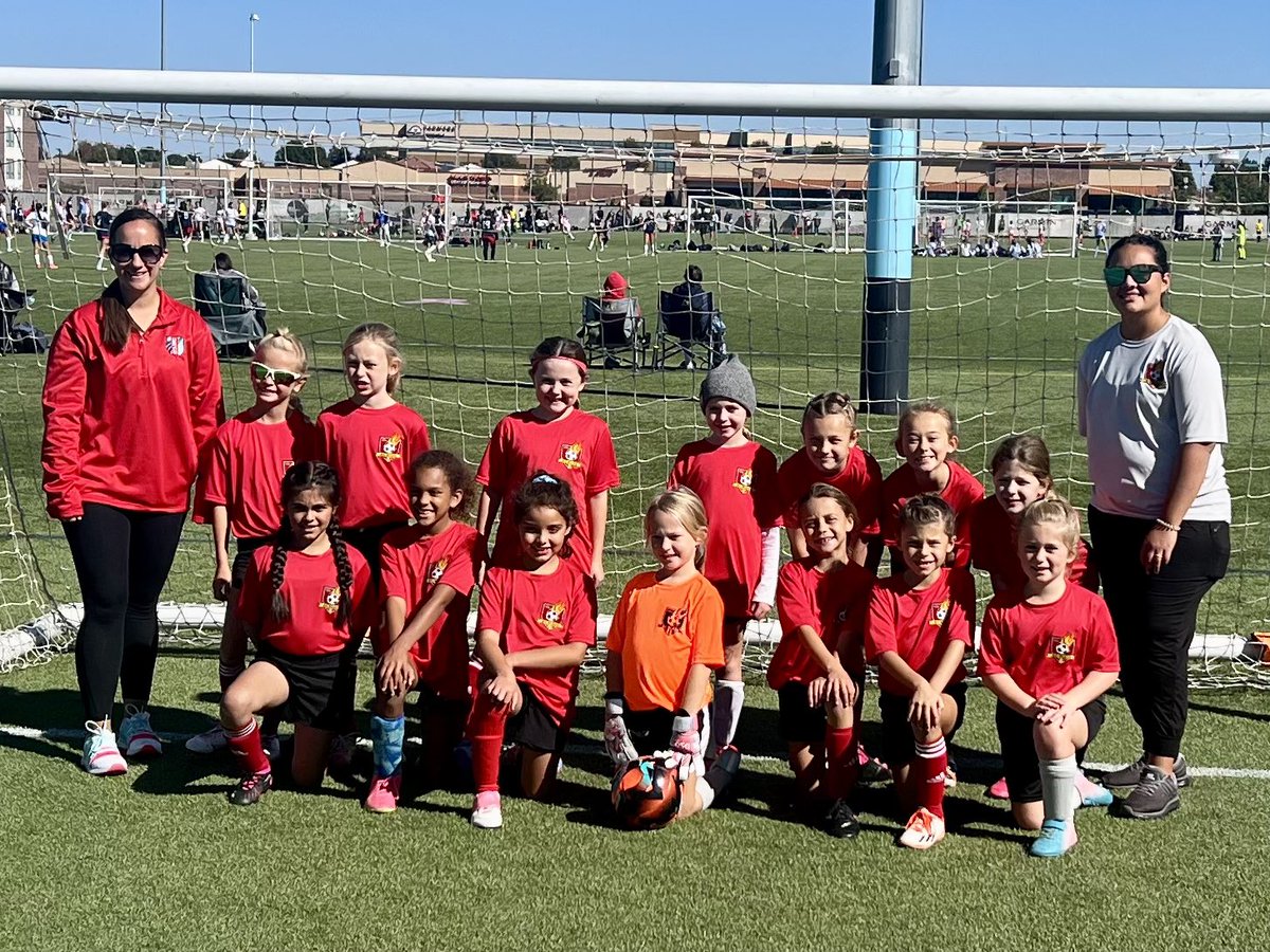 KCBlazeSC1's tweet image. Congratulations to our U9 KC Blaze Sting Girls! They are Northland Sports Alliance’s Fall Champions! 

Way To Go Girls &amp;amp; Coach Liz! Good Luck on your next adventure in moving to the Heartland Premier Soccer League! 

#KCBlazeSC #Champions #DevelopingTheFuture #ClubSoccer