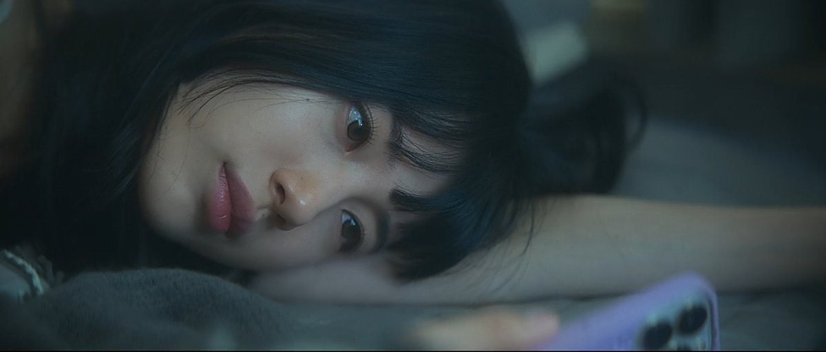 soneevrse's tweet photo. i’m so proud of bae suzy her acting range continues to grow the way she portrays lee doona was absolutely phenomenal i think no one couldn’t have done it as good as her 

#doona #baesuzy #이두나 #수지 https://t.co/dfi9zozH1n