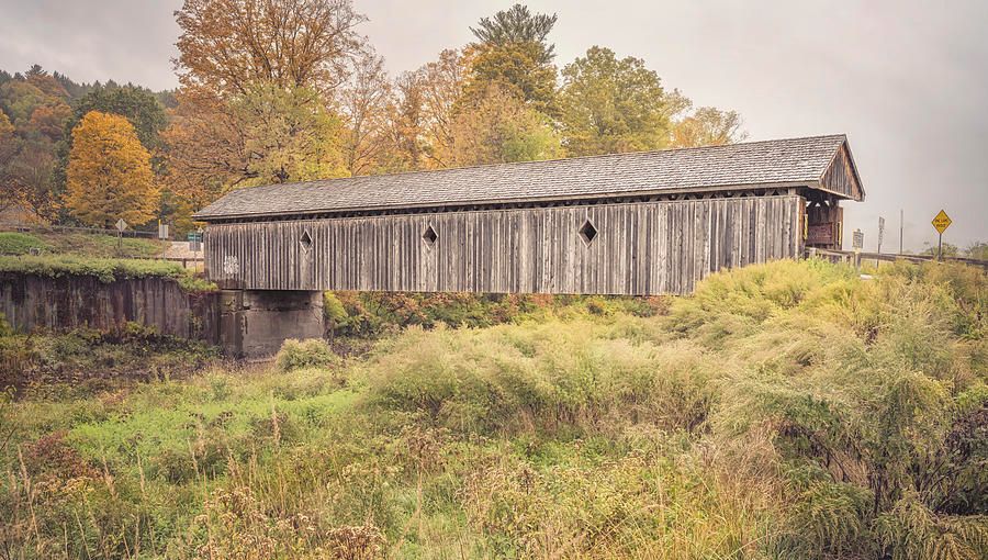 joancarroll's tweet photo. Fitches Covered Bridge Delhi NY! https://t.co/VZp7X797OX #bridge #coveredbridge #fitches #delhi #newyork #giftideas @joancarroll https://t.co/OoQFFyjopq
