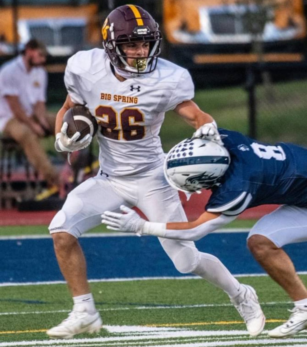 Vote for <a href="/granthall26/">Grant Hall</a>   for Player of the week!

#bulldogfootball
#family