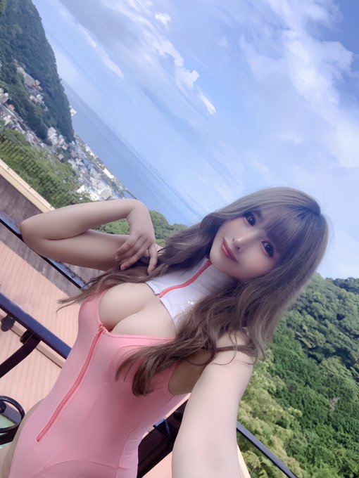 Twitterのコスプレ画像3