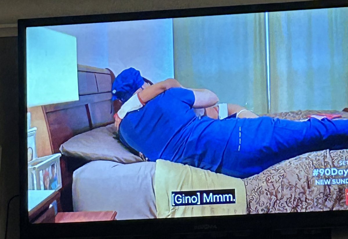 Cece54364391's tweet photo. I hope the camera crew that follows Gino &amp; Jasmine gets paid extra. 👀 #90DayFiance https://t.co/UseItdS30h