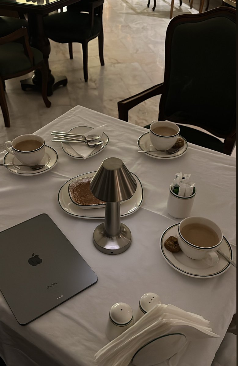 al_____i0's tweet photo. أُخلق لنفسك أوقاتًا سعيدة ♥️ https://t.co/bi9Z7sNTZK