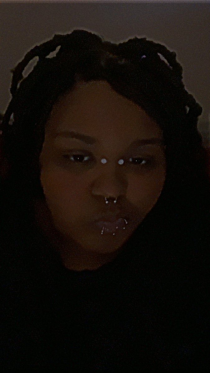 pretty_slutty's tweet photo. ✰janelle 

✰20
✰MDNI! 
✰She/Her 
✰single 
✰writer/aspiring pornstar
✰Not new to NSFW just new on Twitter
✰hard &amp; soft kinks
✰switch 
✰black/mexican/viet

♡/🔄 for moots (I definitely need some) https://t.co/T2DKgSX2kX