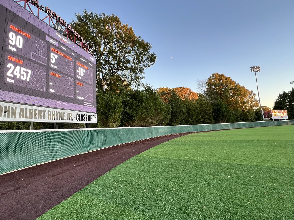 LR BEARS BASEBALL tweet media