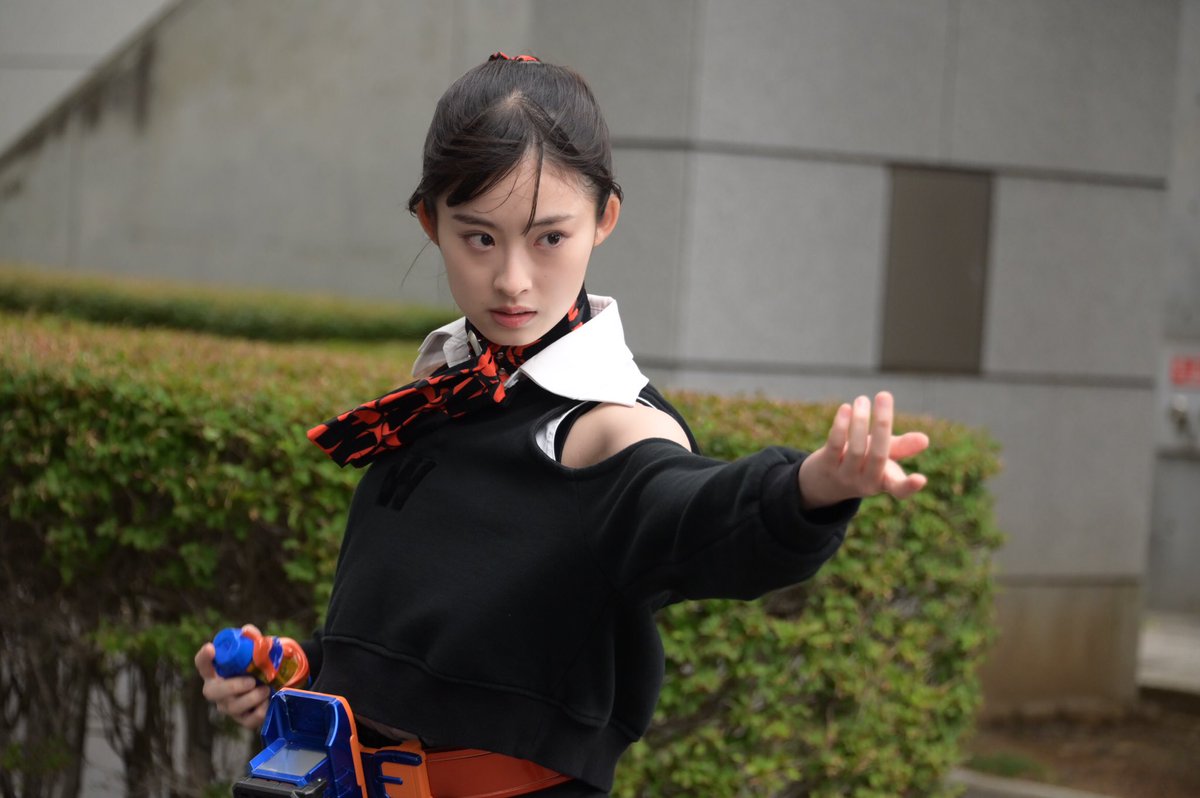 井本彩花さん、お誕生日おめでとうございます！ 『女子高生、舐めんな