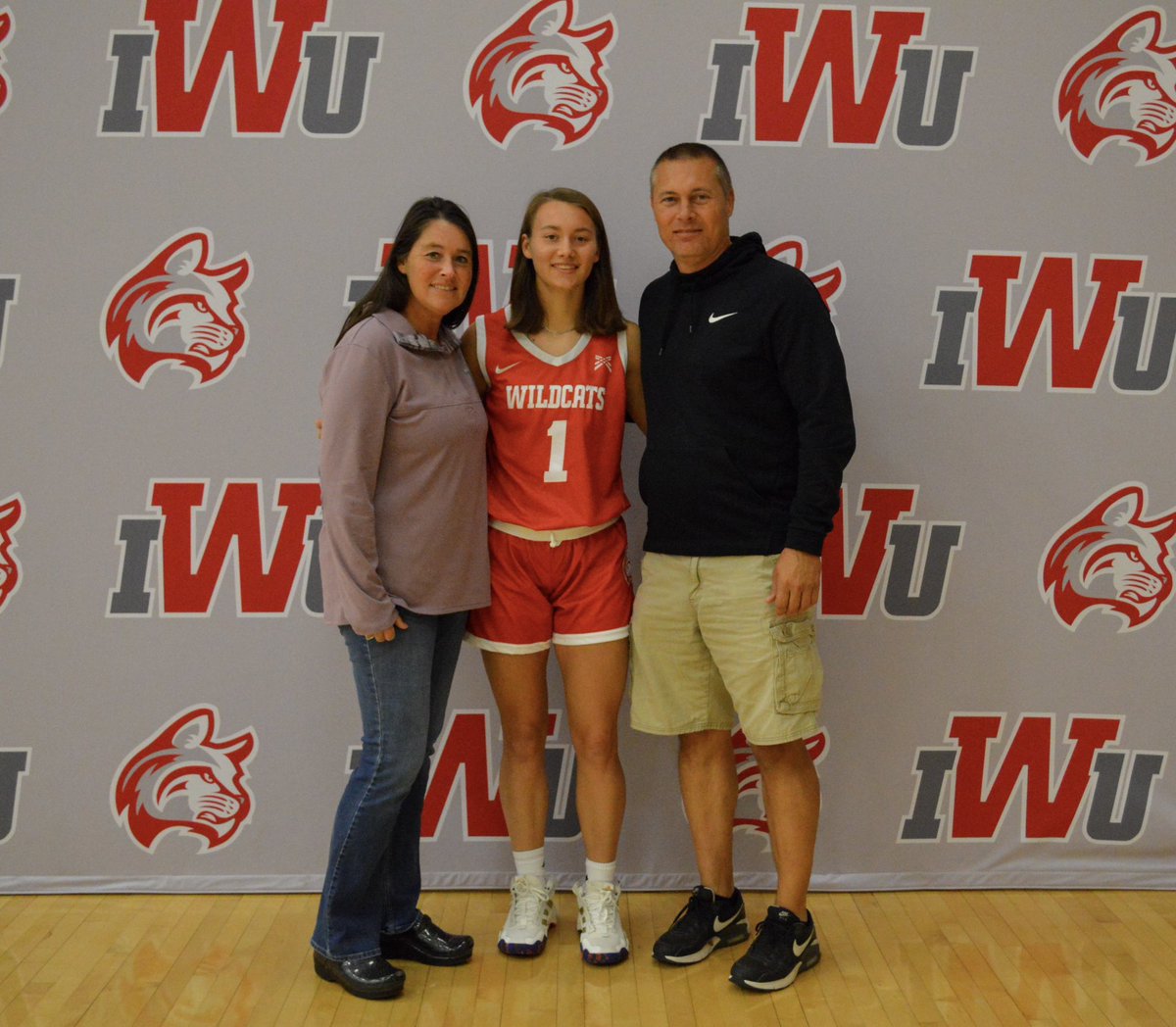 Chloey Graham tweet media