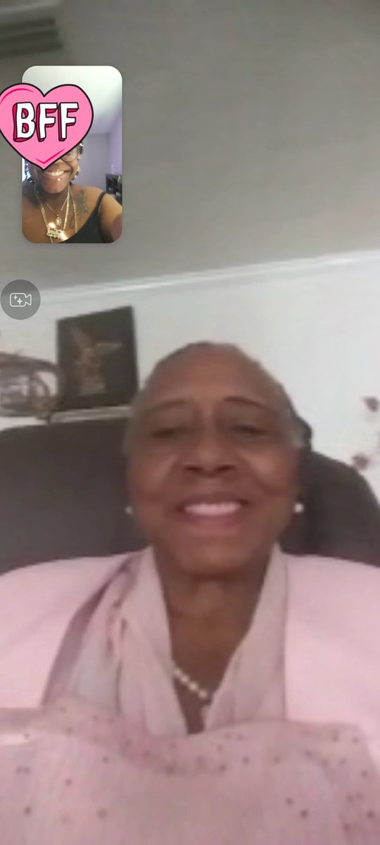 LegendsNvrDie_'s tweet image. I love My Gran sooo much. 💗 each Sunday, She shows me Her church outfit. I be getting home from church, as She's about to go. #BirthdaysAWeekApart #aquarius ♒️💎 #MyFavoriteGirl 🙏🏾
