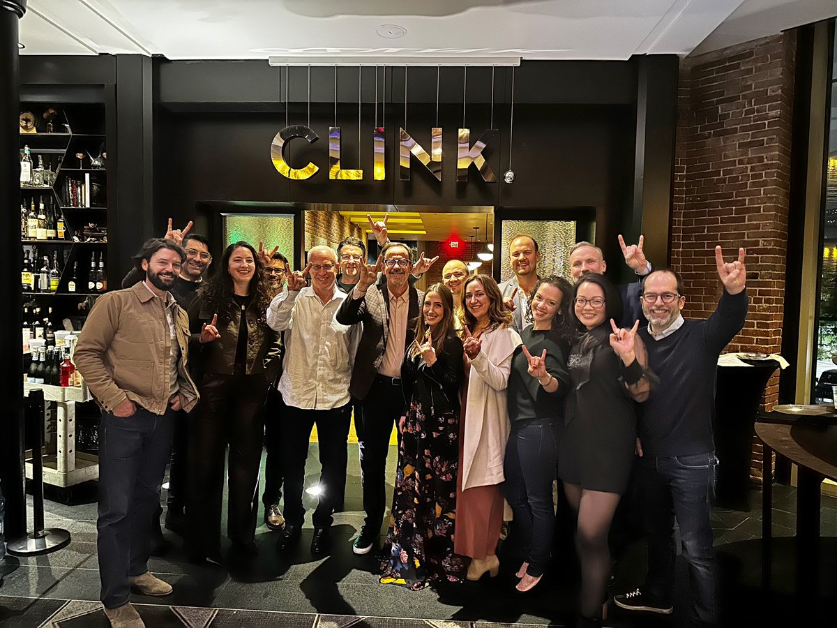 .<a href="/DellMedSchool/">Dell Medical School</a> Residents, faculty, and alumni had a great time at our annual <a href="/amcollsurgeons/">American College of Surgeons</a> dinner hosted by our chair, <a href="/KevinBozic/">Kevin Bozic</a>. Hook ‘em! #acscc23 

#dellmed #gensurg #gensurgmatch2024 #hookem #utaustin
