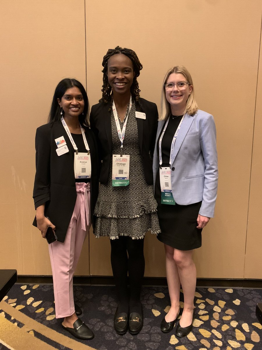 AnanyaKoripella's tweet photo. Today, I was truly honored to give my first oral presentation and receive an award for best oral abstract at the #COECatNCE program at the annual @AmerAcadPeds conference! What a joy to see the passion for early childhood! #AAP2023 @BrodyDistinctly @ChloeElleman https://t.co/himPP2rplH