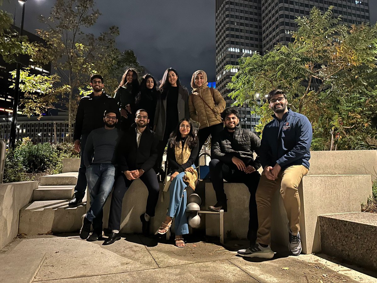 AKU found wandering around Boston #ACSCC2023