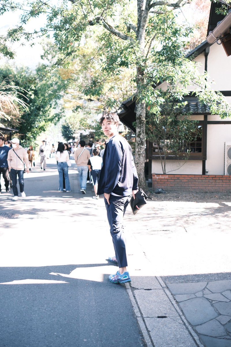 Snufkin1025's tweet photo. 「tokyo_edit」をコンセプトとした、スポーツウェア総合誌「Sports Graphic Number」との共作ウェア。
ACTIBREEZE™(アクティブリーズ)の新商品です。
撮影者の腕が良すぎる😂👏
https://t.co/YwMapDjQ34
#tokyoedit
#ASICS
#ACTIBREEZE
#PR
@ASICS_JP https://t.co/QIBOD8TOCM