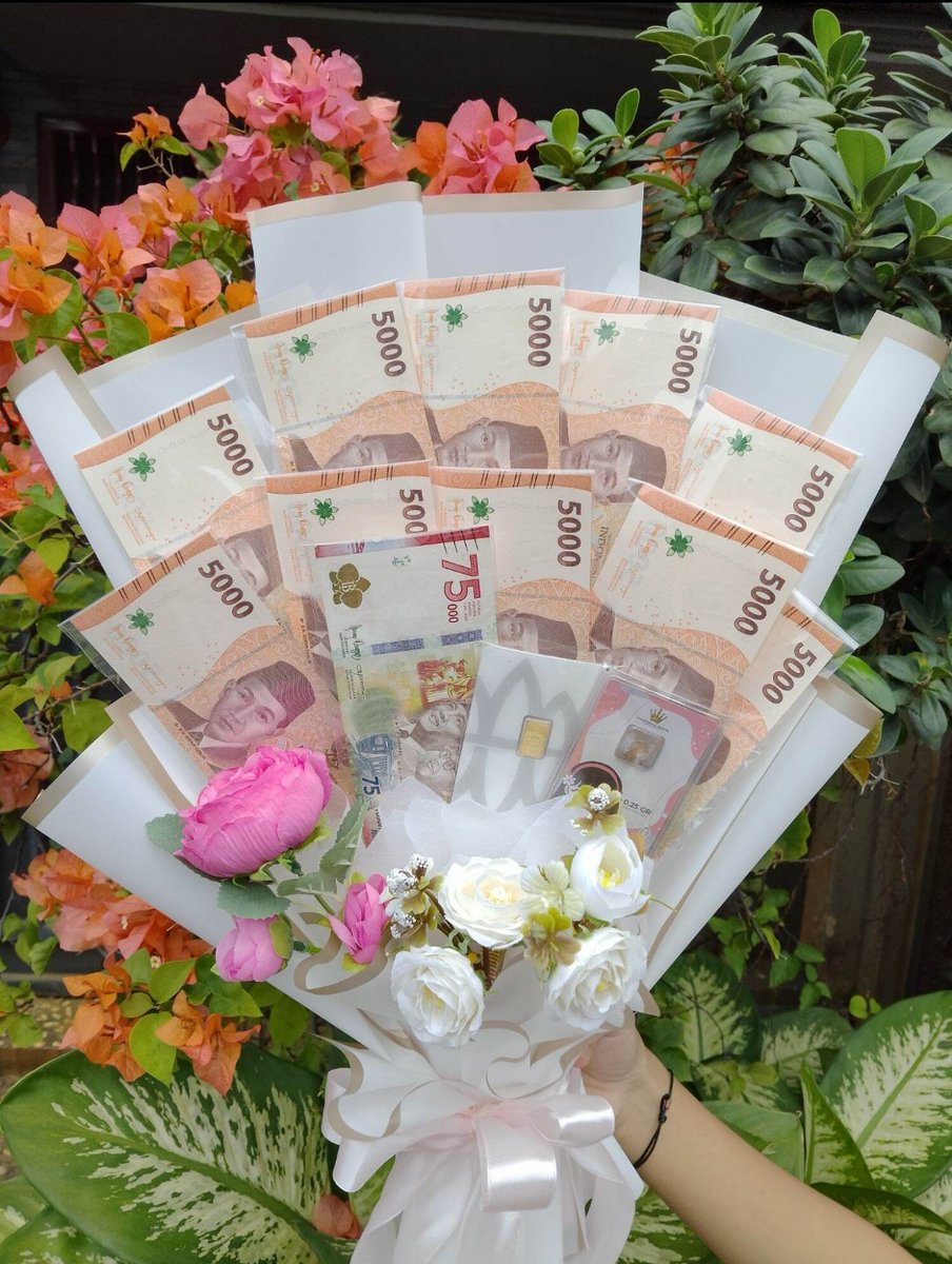 LovelybuzzStore's tweet image. Guys kata kalian ini bagus ngga ya? Ini first time aku buat, aku mau nyoba buat jualan ini. Kalo ada saran boleh banget ksih tau ke aku yaa🥰😉
#zonajajan #zonauang