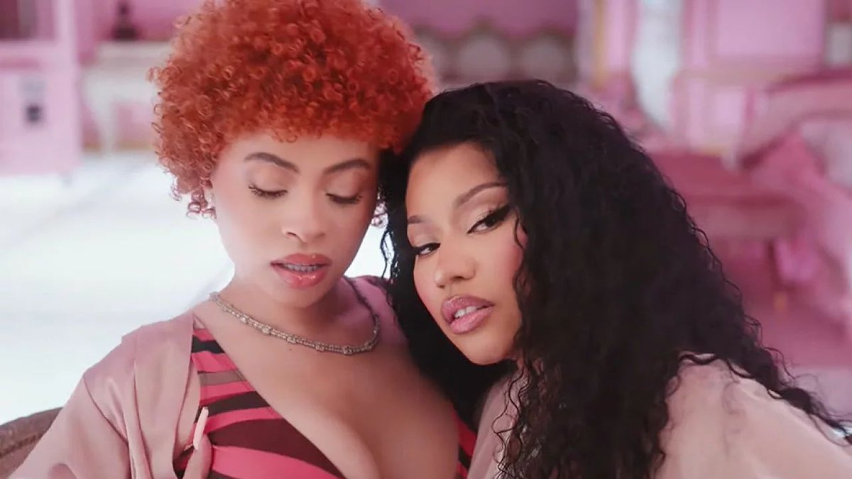 chartdata_secta's tweet photo. "Princess Diana" de Lily Kim (@LilyMrsKim) ft. Wendy Smith (@ILOVEVBRUNO) es ahora la colaboración más vista del 2023 en YouTube.

A su vez, es la segunda canción más vista del año en la plataforma. https://t.co/yOsn33K7d0