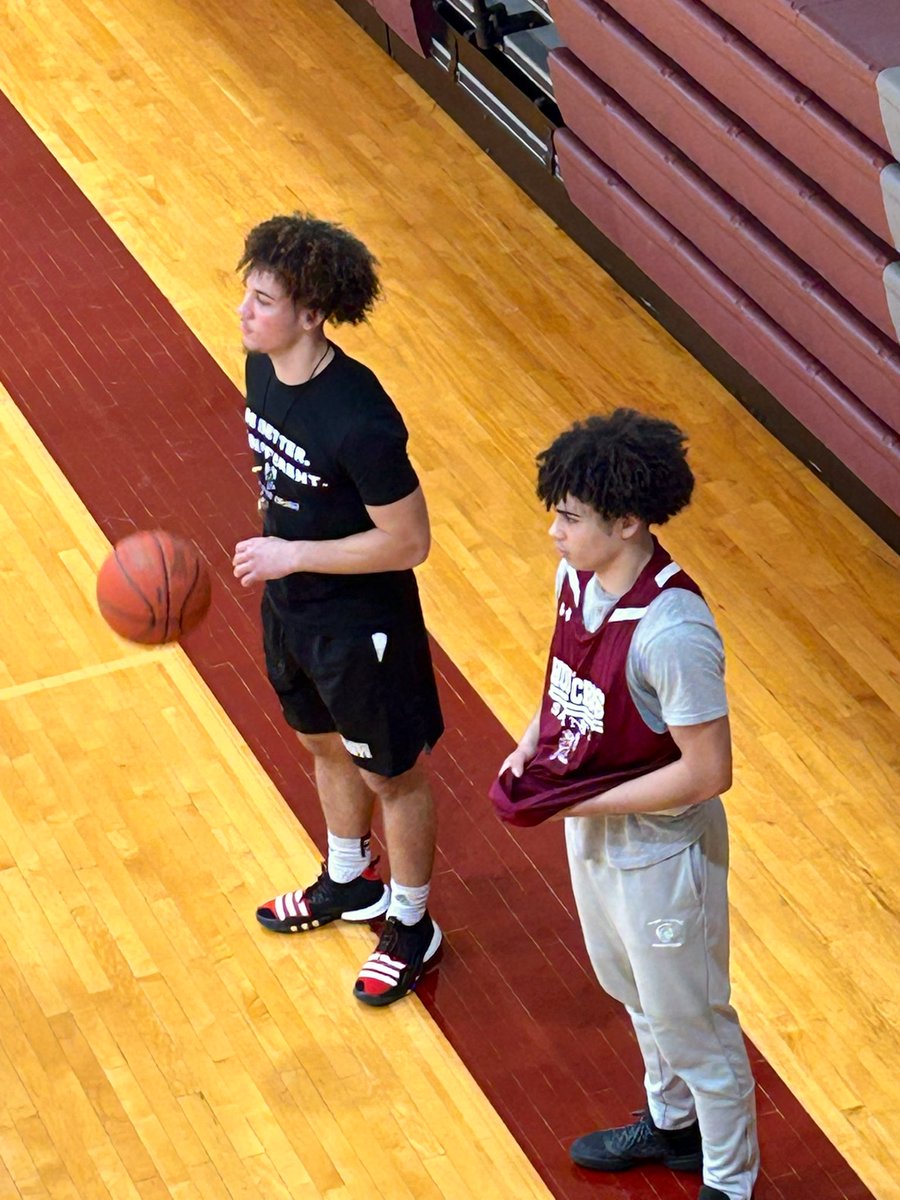 Ethan Roseman tweet media