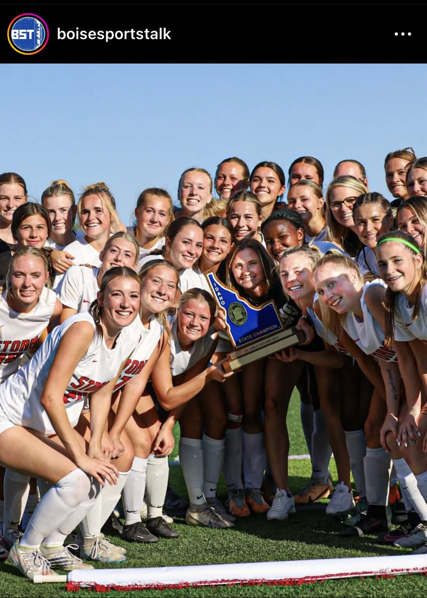 MadiGuay15's tweet photo. @OwyheeGirlsSocr 5A State Champs!! Still feels like like a dream! Extremely proud of my team and I am going to miss all the seniors! Thanks to all of my coaches for pushing me on the field and to @OTFathlete for pushing me off the field!  Now back to work to defend the title!!! https://t.co/WcytcxdXks