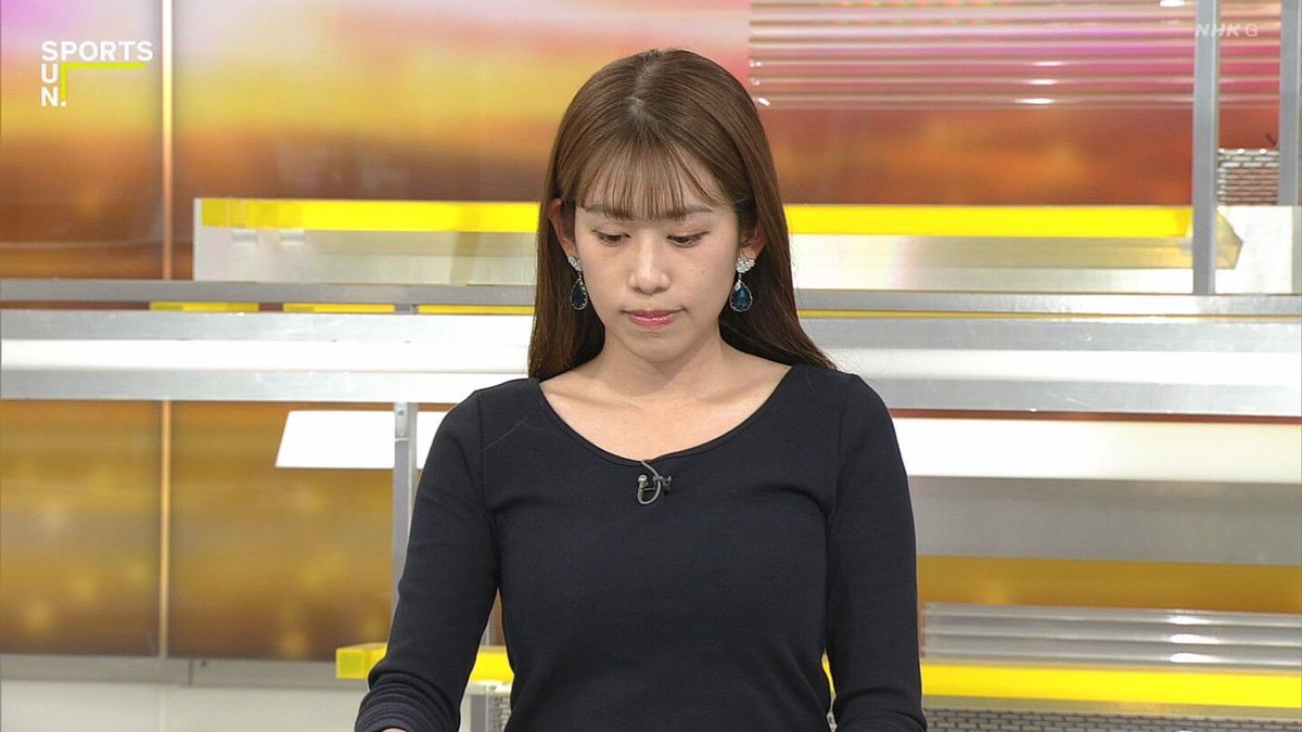 vote_her5's tweet photo. 昨日の中川アナ！

#中川安奈 #中川アナ #アナウンサー #女子アナ #NHK #サンデースポーツ #あんなこんな https://t.co/AQ5oXhZlTd
