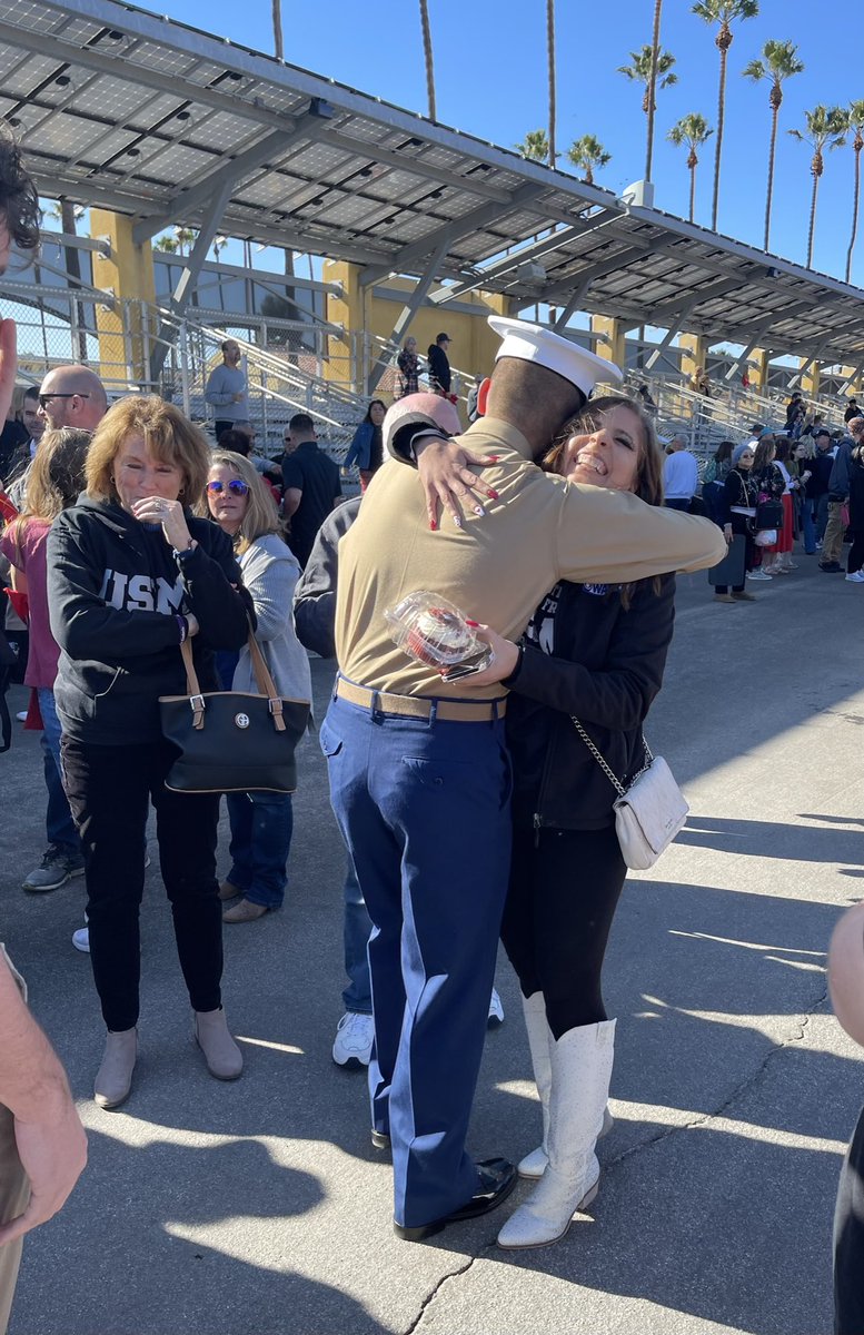 DevilDogWorxAp1's tweet photo. Our son finished bootcamp, became a U.S. Marine, and graduated at MCRD San Diego on 12/09/22 with Kilo Company. Jake had so much support from family and friends that weekend. Several of Brian’s Marine Corp brothers traveled from near and far to be with us that day, so grateful! https://t.co/dwIG5d5cR5