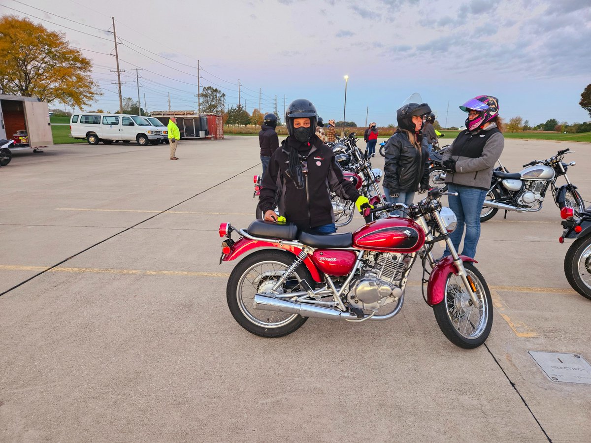 I completed the Department of Transportation motorcycle course through Richland Community College today. The last three days have made for a long but rewarding weekend. The only thing left is to go in two weeks to the DMV  and have class M added to my driver's license.