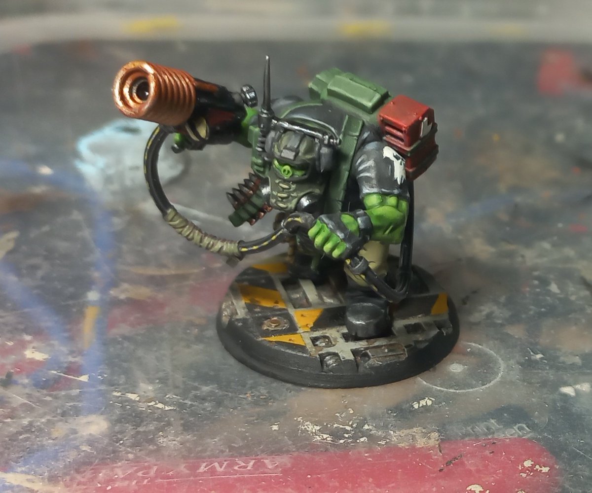wujczak's tweet image. #hobbystreak 1285, this handsome guy is finished for #orktober, I have one more reason to set up the photo studio and  now I need to basecoat models I should be working on.