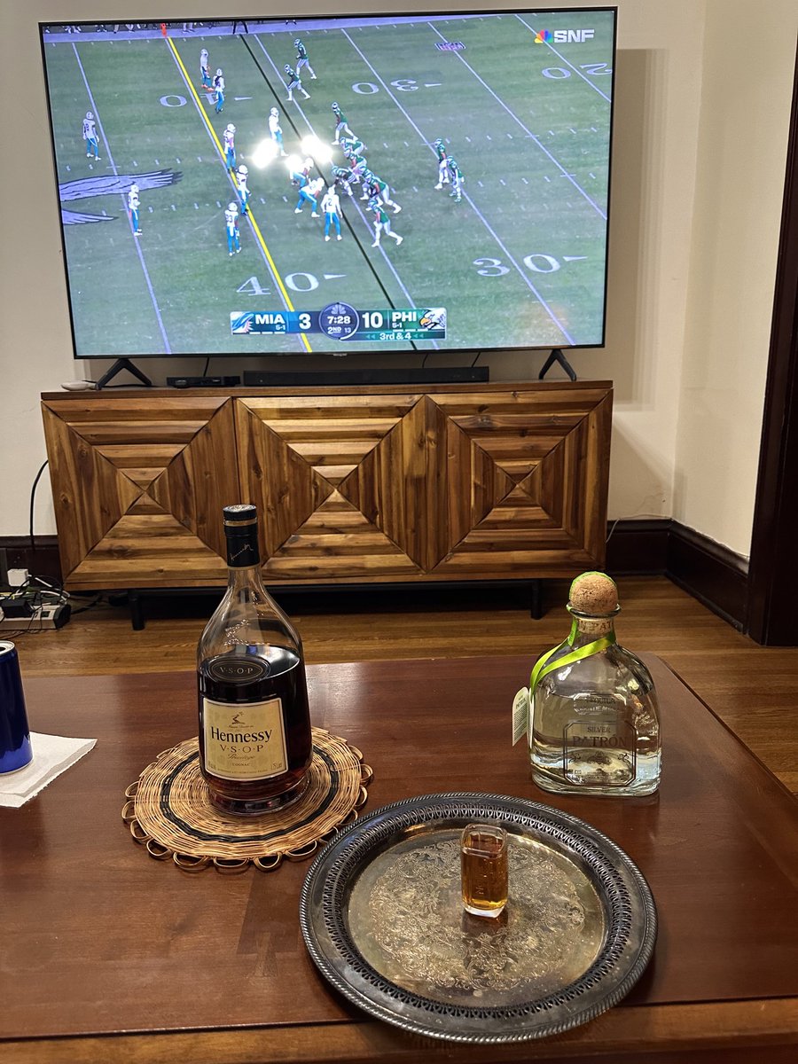 WScrill's tweet image. I’m a little crazy and mix my light with my dark.