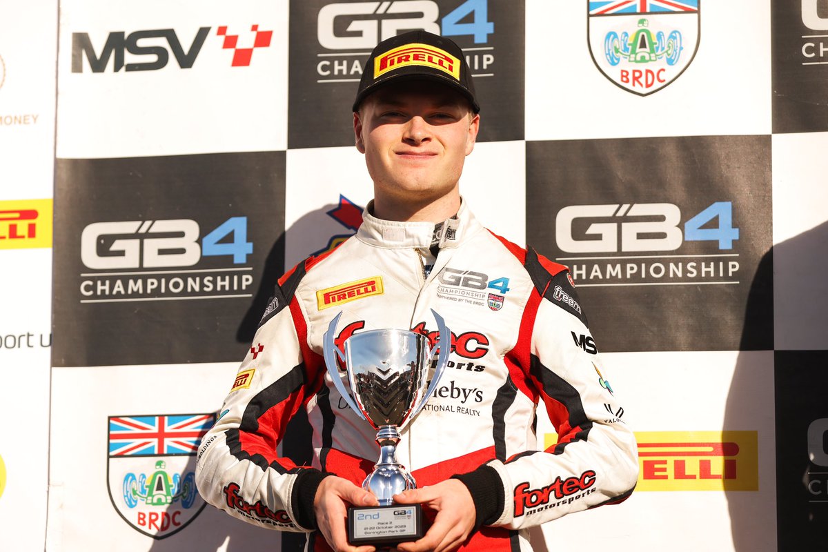 ColinQueen111's tweet photo. 🏆🏆 Double podiums and fastest lap of the weekend here at Donington Park Park for the final round of @GB4Championship .

Big thanks to team @FortecM and my partners for all of their support! 🤙🏻

#CQ62 #motorsport #GB4 #fortecmotorsport #ColinQueen https://t.co/N4htCJELRX