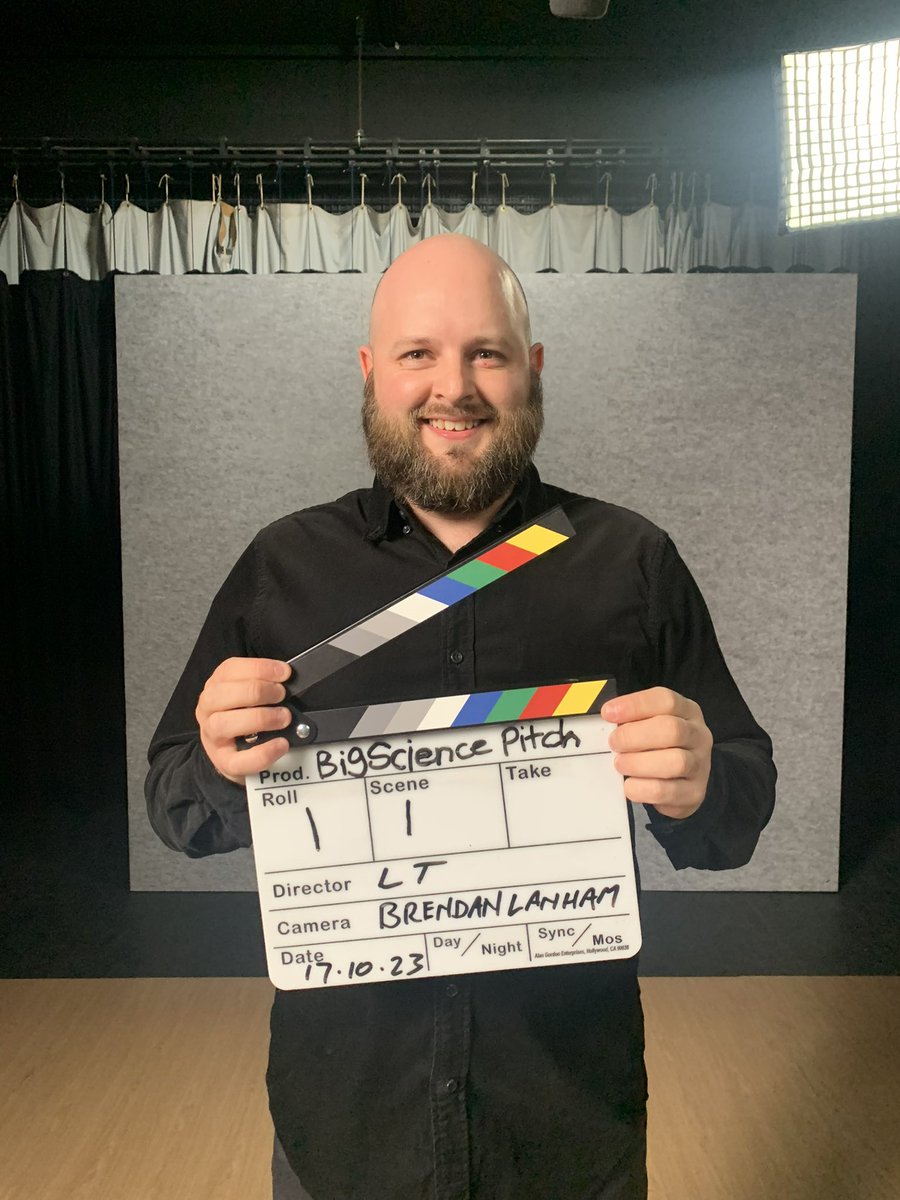 Here’s @DrBrendanLanham after a very successful studio session - wait til you hear his brilliant pitch at next week’s #BigSciencePitch!! Register and learn more 👉 science.unimelb.edu.au/engage/big-sci…