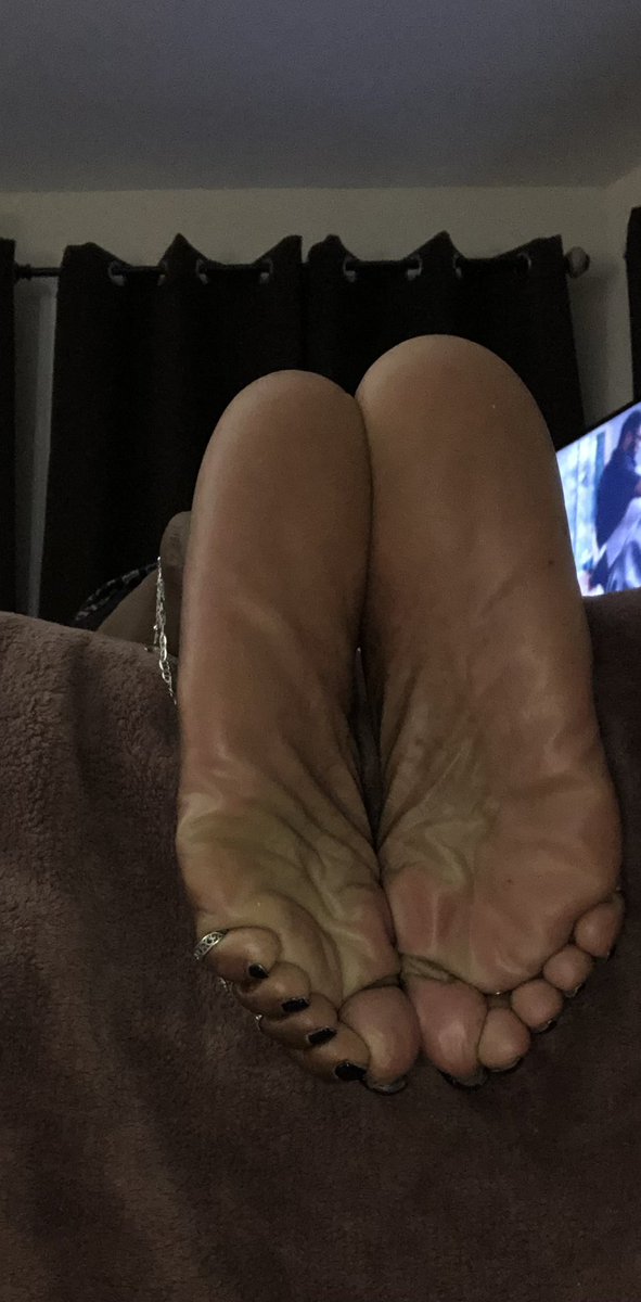 Delightfeet2's tweet photo. Go Eagles 💚💚 https://t.co/0cyaPm7FqZ