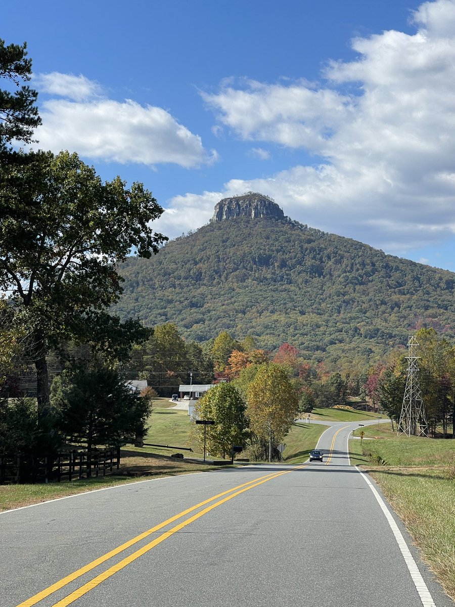 JKerry's tweet photo. Pilot Mountain @spann https://t.co/in6vhhx0HA