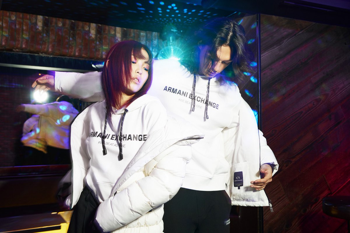 AX_JAPAN's tweet photo. A|X 公式LINEおともだち限定 
プレゼントキャンペーンがスタート！
#AXfw23 新作「WE BEAT AS ONE」コレクションを身につけ、11/24(金)に開催されるRDC "SOUND HORIZON"に参加しよう🎵
キャンペーン詳細▶https://t.co/IkjYKOgk5t
#WeBeatAsOne #rainbowdiscoclub https://t.co/BJ68CeBlVA
