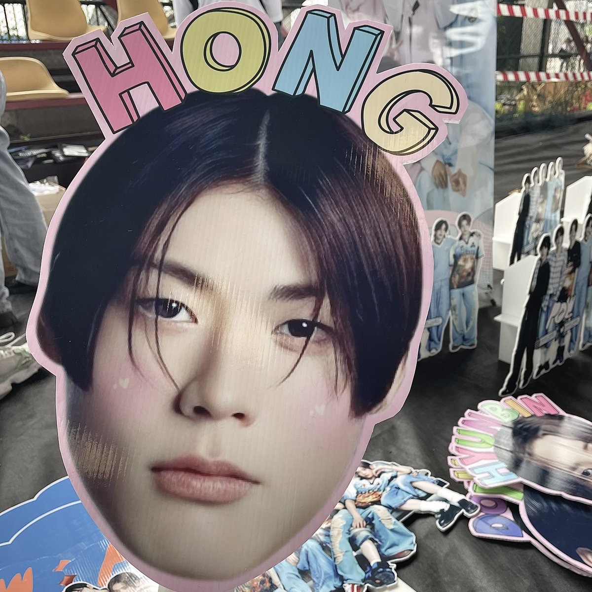 _hhympf's tweet photo. ( ⌯◞◟⌯)♡୧ ‧₊˚ 🪼☄️⋅ ☆ ‹𝟹 ✿

#POW_GRID #POW1st_inThailand #POW #HONG #HYUNBIN https://t.co/9YjZ5mWy9a