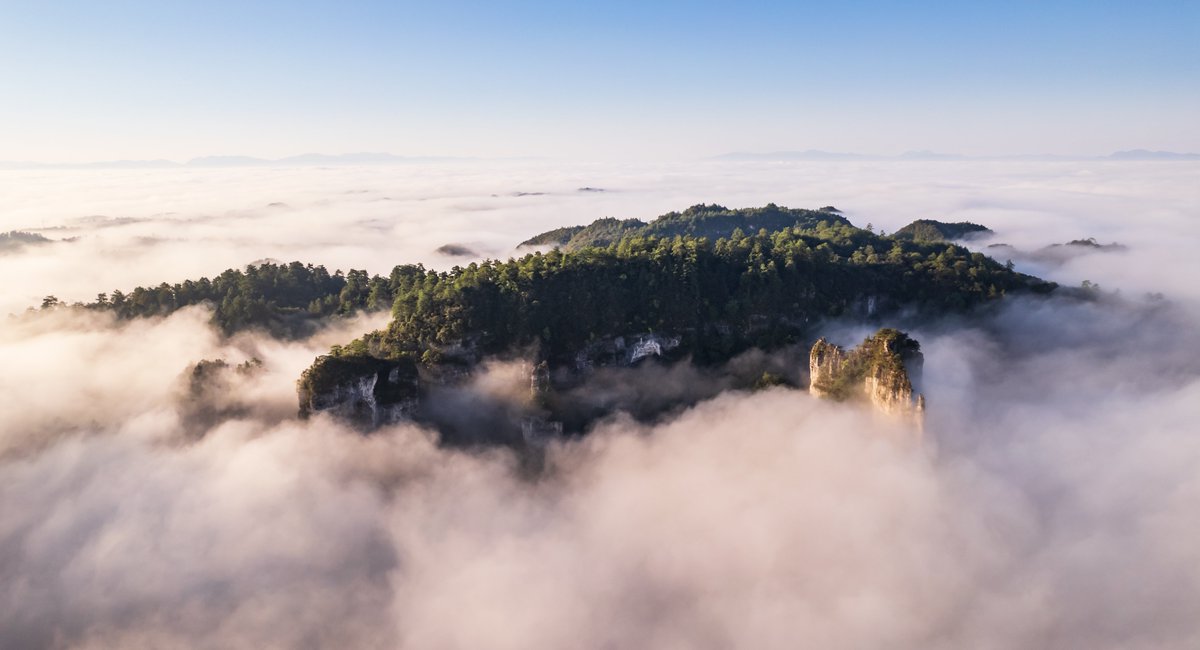 VivirenGuizhou's tweet photo. [Paisaje pintoresco] La Montaña #Yuntai, Distrito de #Shibing, región de #Qiandongnan, es sin duda un destino ideal para practicar senderismo.

📷 by Eyesnews

#Guizhou #China #paisajes https://t.co/ph8cqoFt8e