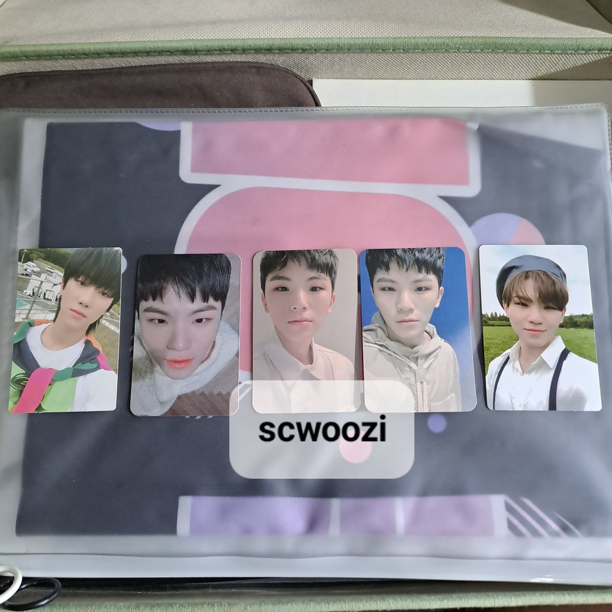 scwoozi's tweet photo. wts / want to sell seventeen pc tc album

caratland trading card 
💰 25k each 
🩷 dijual set (4pc) 200K
🗒 condi pcnya udah minus ya, detailsnya dm aja. 
woozi the8 pc album
💰 35K each
woozi we make you 
💰 30K each
scoups wortel ic japan trading card
💰 40K https://t.co/EDc4msGve7