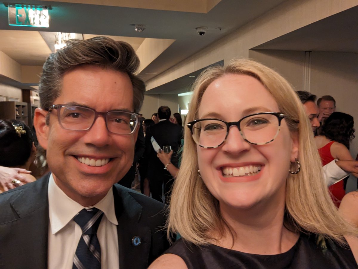 HeatherFerbert's tweet photo. Excited to be part of the Mana de San Diego Brindis last night to support the organization's 35 years of dedication to supporting and empowering young Latinas through mentorship! Together, we're shaping a brighter future. #MentorshipMatters #ManaSD https://t.co/56r5LlUDJQ