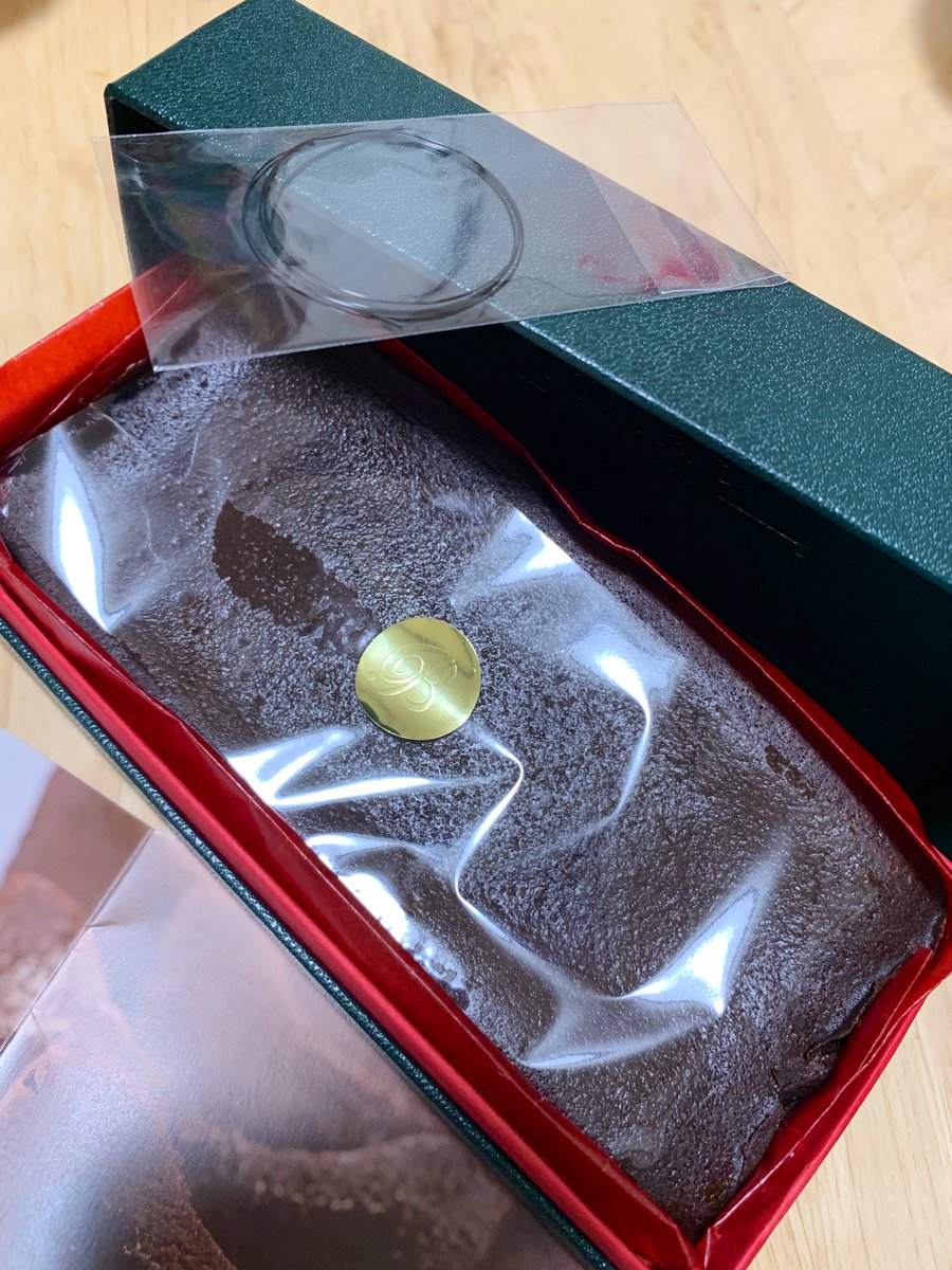 anier_kanrinin's tweet photo. #BONHEUR のガトーショコラ🍫#Cherryapple のりんご飴🍎
美味しい♡ŧ‹”ŧ‹”( ‘ч’ )ŧ‹”ŧ‹” https://t.co/0TVve6Me5U