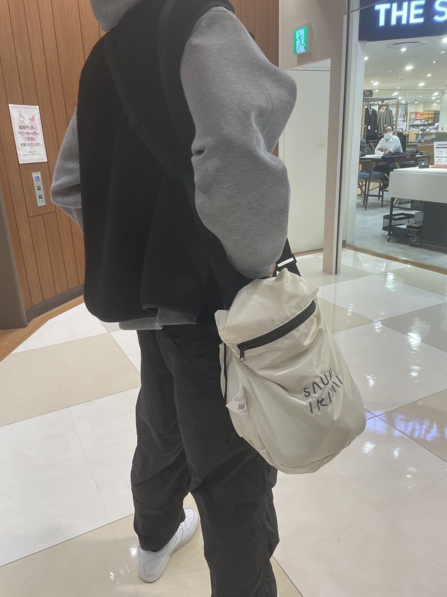 hamachun's tweet photo. サウナイキタイx 3coinsコラボグッズ2023第1弾
朝イチでゲットしてきました！
バッグかわいい😍
3000以上で500円オフクーポンも!!
#サウナイキタイ
#サウナチャンス 
#3coins https://t.co/Tc6lCjfAKW
